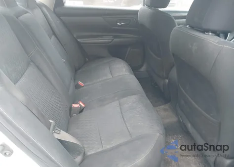 2017 Nissan Altima 2.5 S z USA, uszkodzony, nr VIN 1N4AL3AP8HC248568